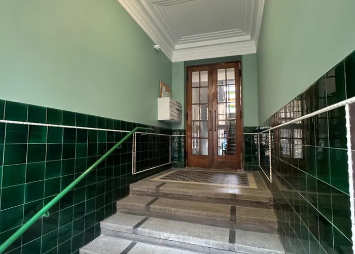 Revesen Premium * كراكوفيا