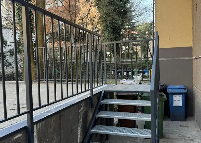 Revesen Premium كراكوفيا