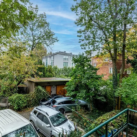 Revesen Premium * Cracovie